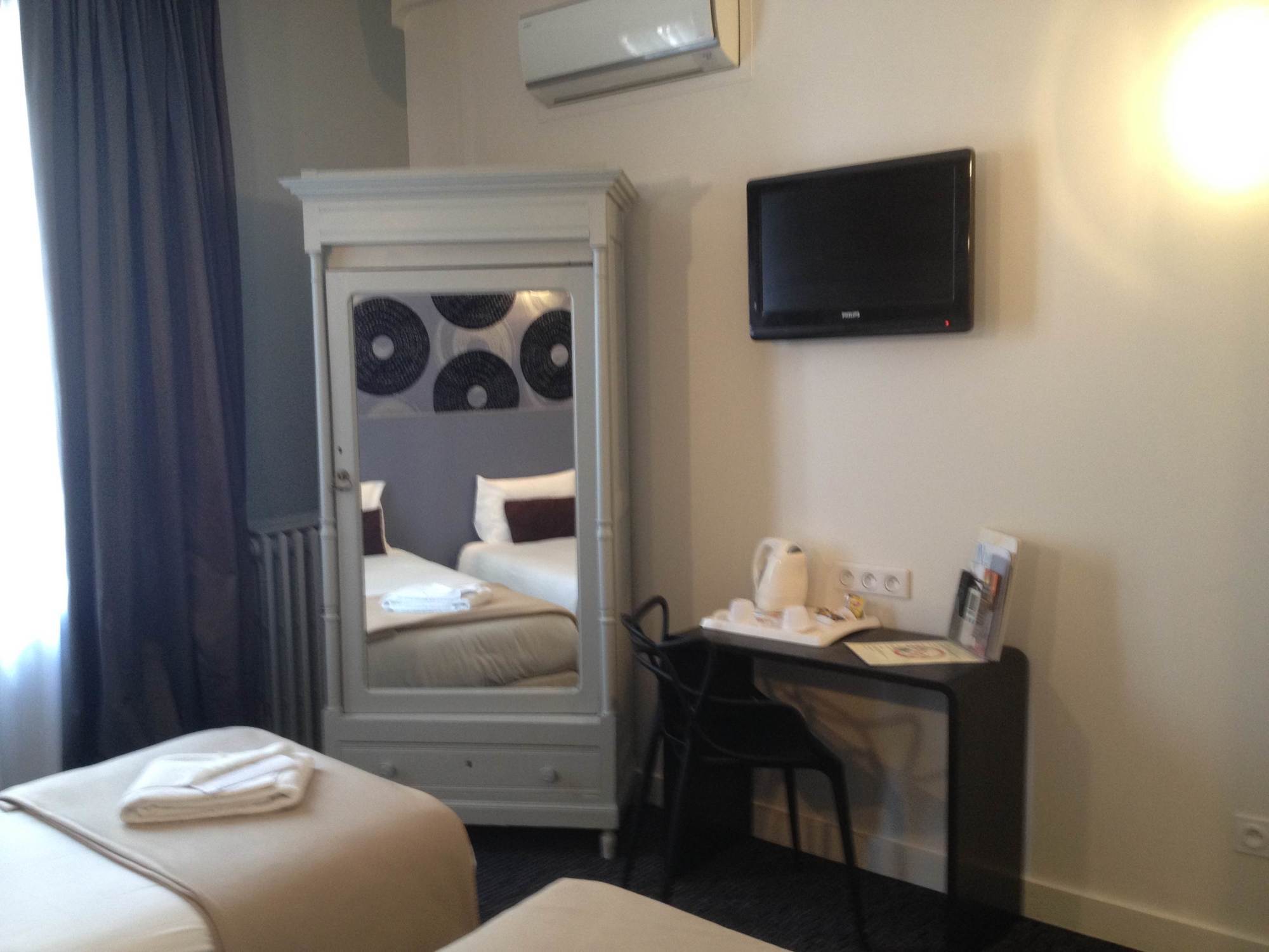 Hotel Raymond 4 Toulouse Værelse billede